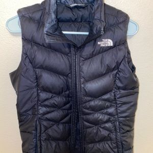 Womens North Face Puffer Vest!